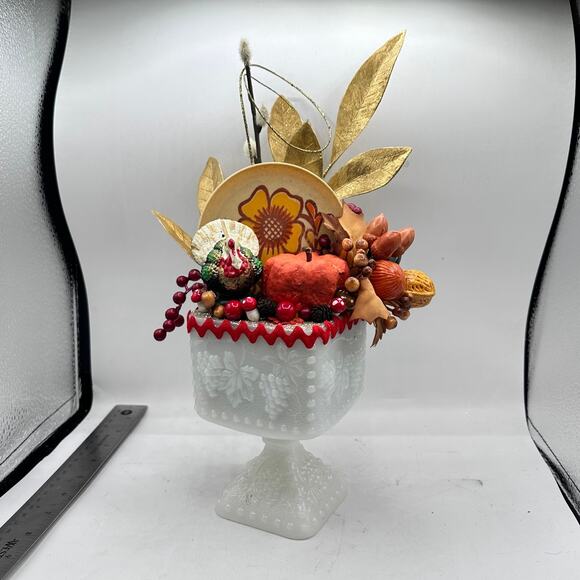 Kitschy Thanksgiving Fall Assemblage Milk Glass Tea Set Blowmold - Picture 2 of 7